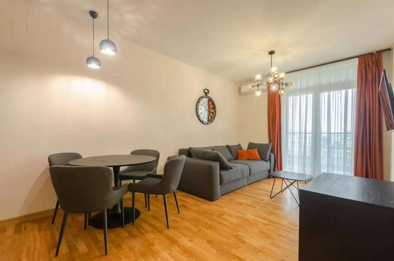 Petrovdom 408-467-471-277-377 In Central Park Cozy Apartments Kyiv