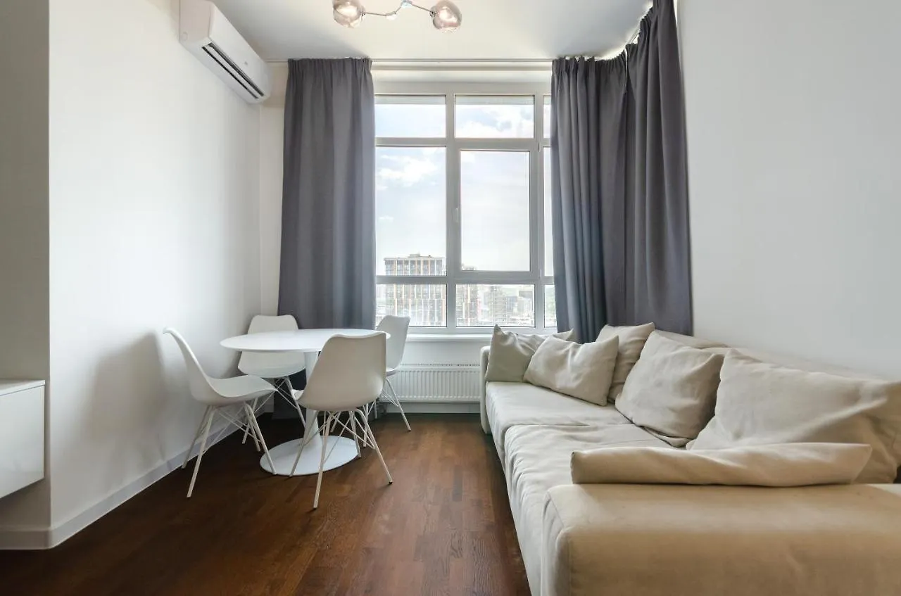 Petrovdom 408-467-471-277-377 In Central Park Cozy Apartments Kyiv Ukraine