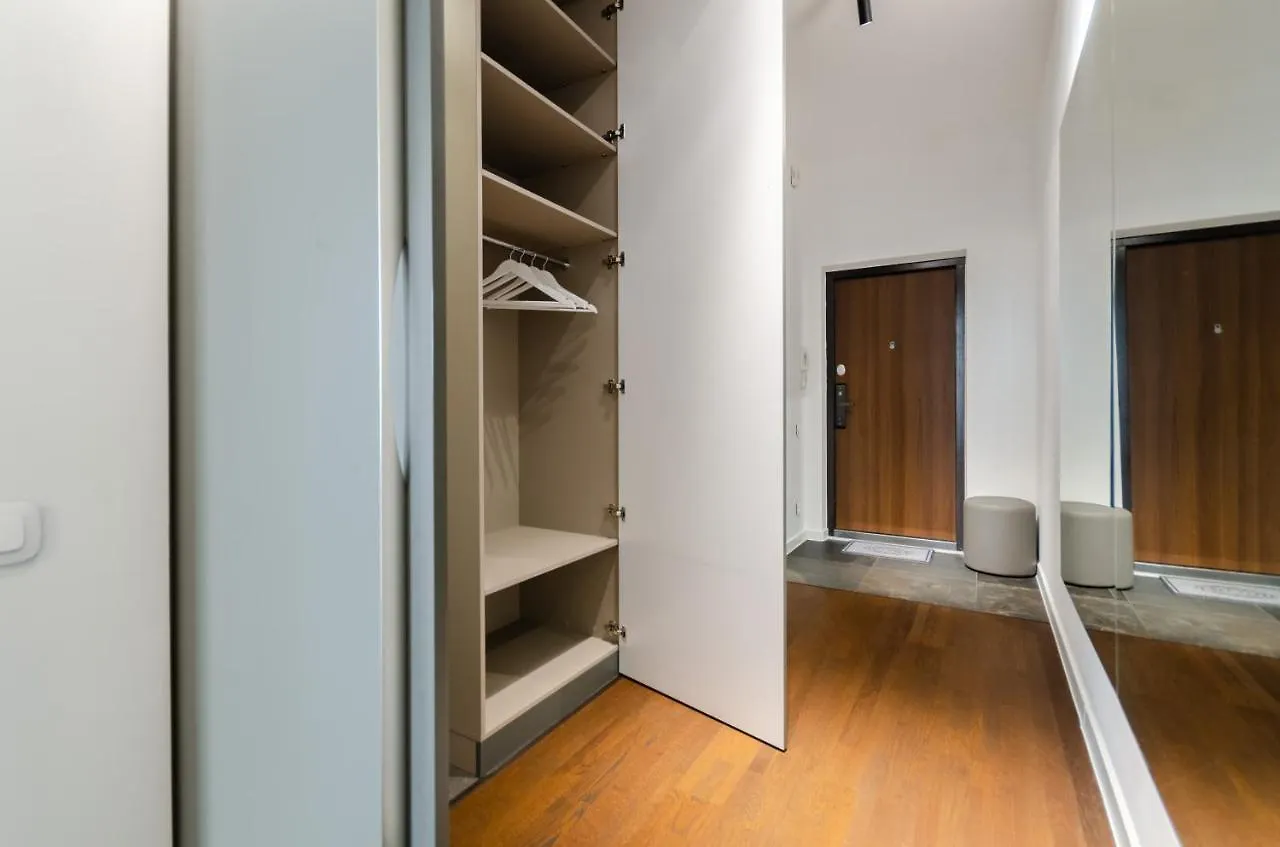 Petrovdom 408-467-471-277-377 In Central Park Cozy Apartments Kyiv