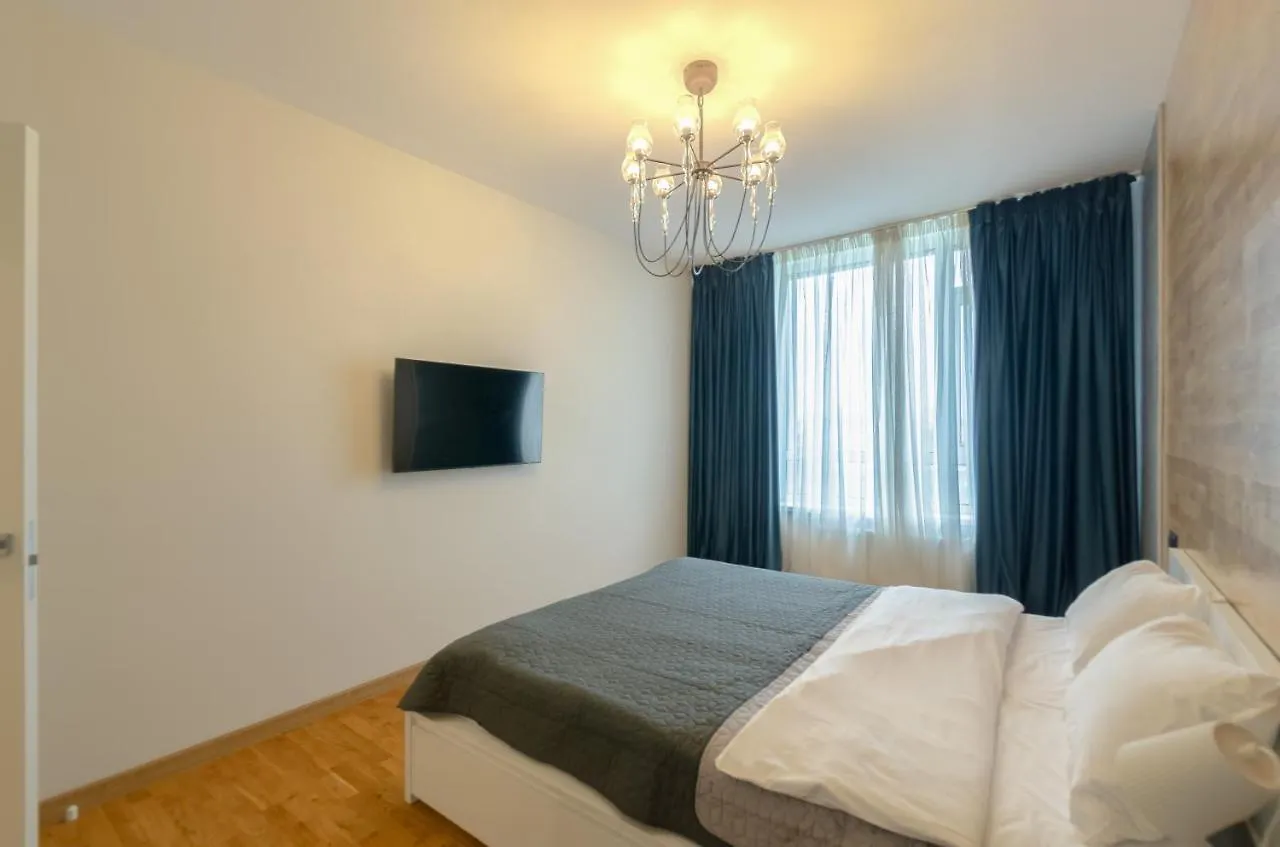 Petrovdom 408-467-471-277-377 In Central Park Cozy Apartments Kyiv Ukraine