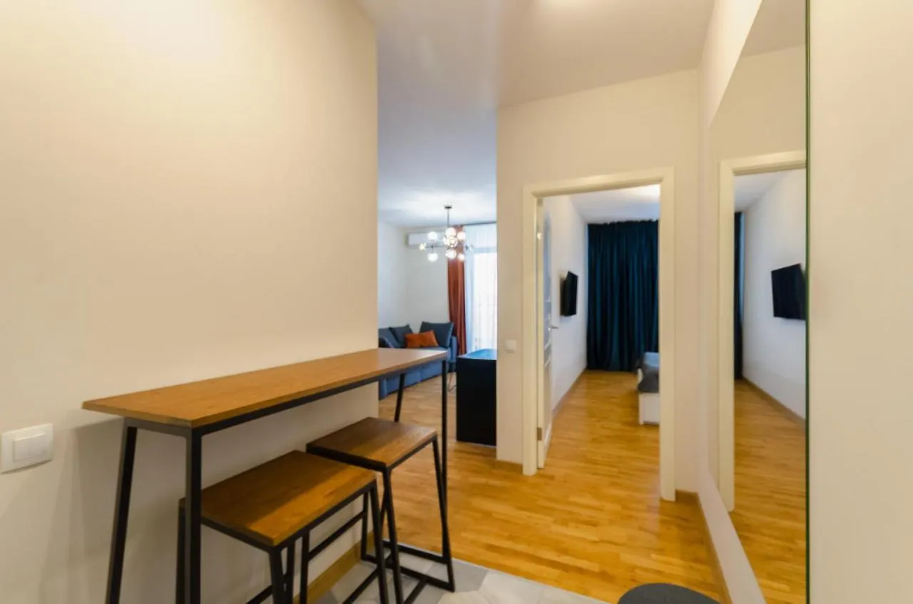 Petrovdom 408-467-471-277-377 In Central Park Cozy Apartments キエフ ウクライナ